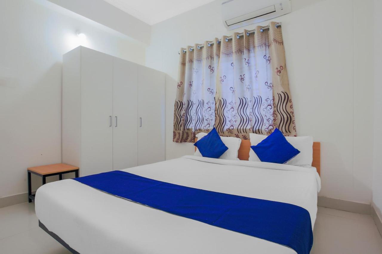 Oyo Silverkey 74581 Nallagandla Hotel Hyderabad Exterior photo