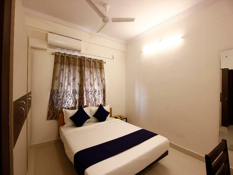 Oyo Silverkey 74581 Nallagandla Hotel Hyderabad Exterior photo